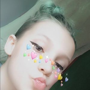 Meet your Posher, Sariah